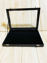 Load image into Gallery viewer, Velvet clear lid jewellery organiser
