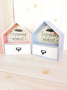 House shaped organiser