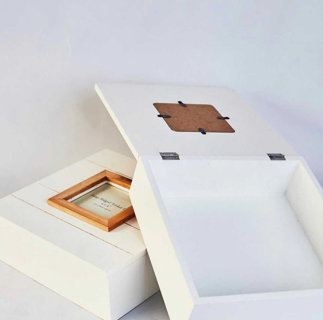 Keepsake gift box